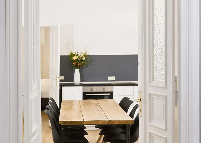 올드 타운 아파트먼트