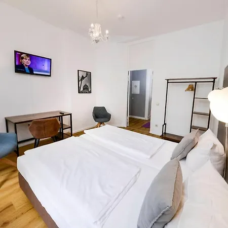 올드 타운 아파트먼트