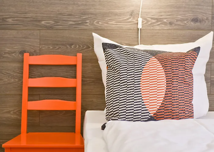 Old Town Apartment *